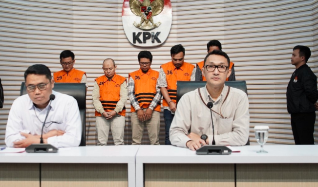 Kredit Fiktif di BPR Jepara Artha Libatkan Para Pejabat Bank Termasuk Dirutnya, Negara Rugi Rp254 Miliar